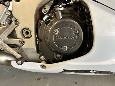 Lot 1996 Honda Fireblade CBR900RR