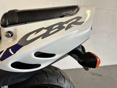 Lot 1996 Honda Fireblade CBR900RR
