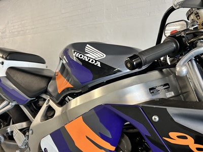 Lot 1996 Honda Fireblade CBR900RR
