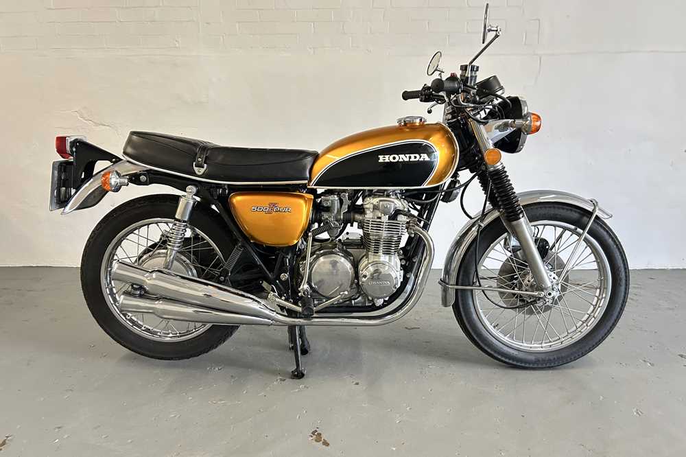 Lot 1975 Honda CB500