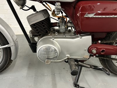 Lot 1965 Kawasaki B8T 125