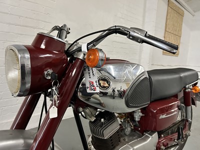 Lot 1965 Kawasaki B8T 125