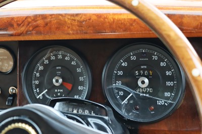 Lot 1969 Daimler V8 250
