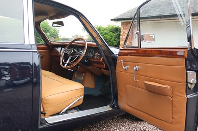 Lot 1969 Daimler V8 250