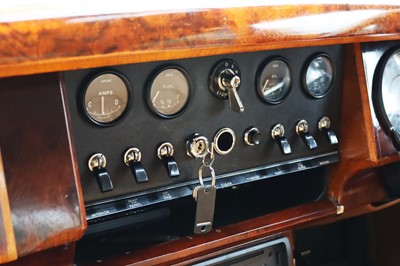 Lot 1969 Daimler V8 250