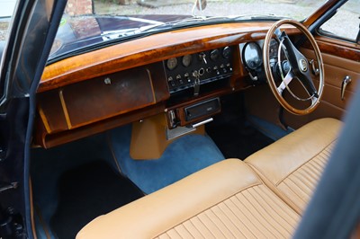 Lot 1969 Daimler V8 250