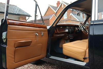Lot 1969 Daimler V8 250
