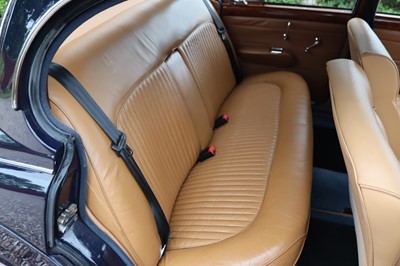 Lot 1969 Daimler V8 250