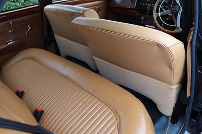 Lot 1969 Daimler V8 250