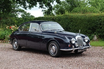 Lot 1969 Daimler V8 250