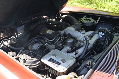 Lot 1977 Bentley T2
