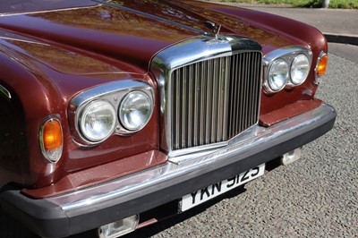 Lot 1977 Bentley T2