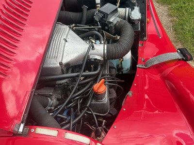 Lot 1987 Morgan Plus 8
