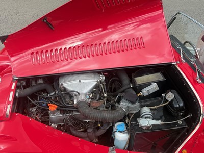 Lot 1987 Morgan Plus 8