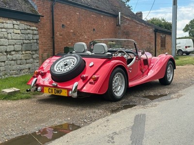 Lot 1987 Morgan Plus 8