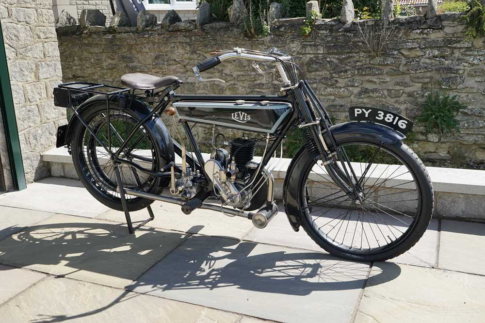 Lot 1924 Levis T3