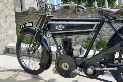 Lot 1924 Levis T3