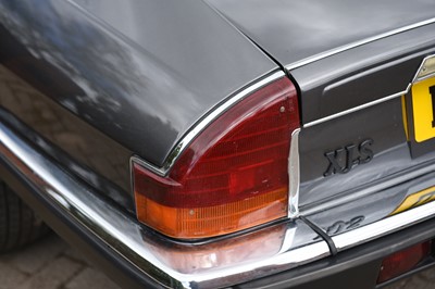 Lot 1987 Jaguar XJS V12 Coupe