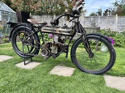 Lot 1920 Douglas 2¾hp Model V
