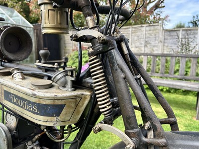 Lot 1920 Douglas 2¾hp Model V