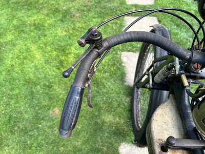 Lot 1920 Douglas 2¾hp Model V