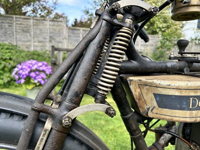 Lot 1920 Douglas 2¾hp Model V