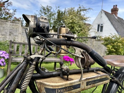 Lot 1920 Douglas 2¾hp Model V
