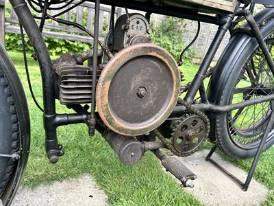 Lot 1920 Douglas 2¾hp Model V