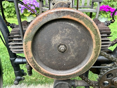 Lot 1920 Douglas 2¾hp Model V