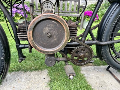 Lot 1920 Douglas 2¾hp Model V
