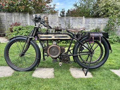 Lot 1920 Douglas 2¾hp Model V