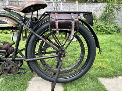 Lot 1920 Douglas 2¾hp Model V