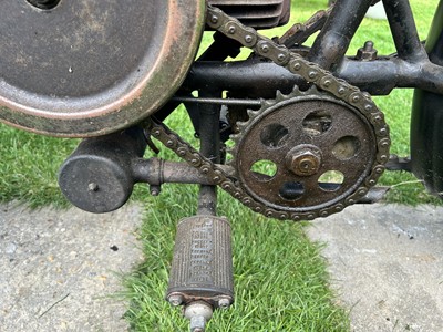Lot 1920 Douglas 2¾hp Model V