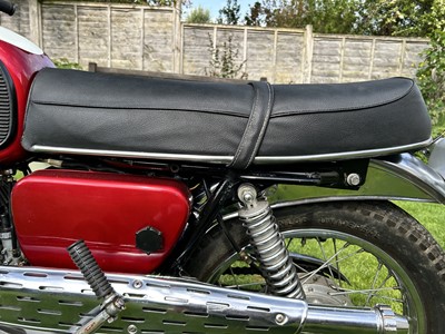 Lot 1966 Yamaha YDS-3C