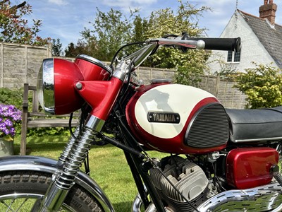 Lot 1966 Yamaha YDS-3C