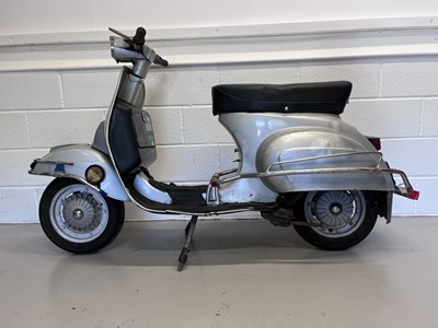Lot 1977 Vespa 50 Special Series 3