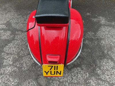 Lot 1965 Vespa VBB Retro 'Faro Basso' Custom