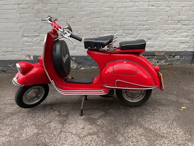 Lot 1965 Vespa VBB Retro 'Faro Basso' Custom