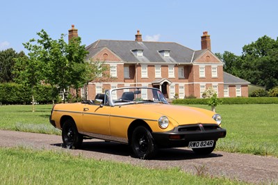 Lot 1977 MG B Roadster