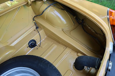Lot 1977 MG B Roadster