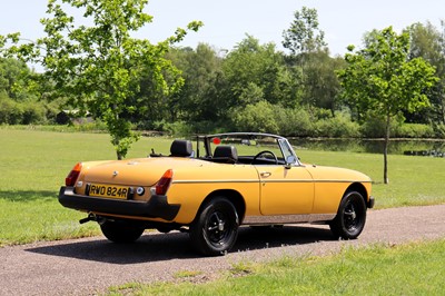 Lot 1977 MG B Roadster