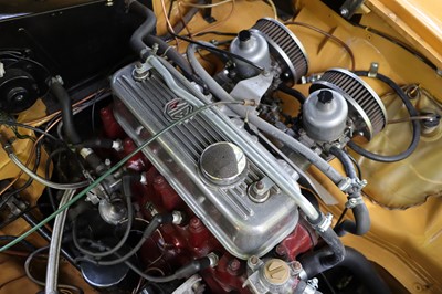 Lot 1977 MG B Roadster