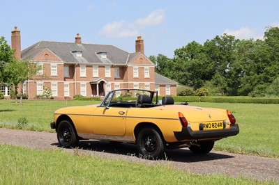 Lot 1977 MG B Roadster
