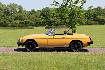 Lot 1977 MG B Roadster