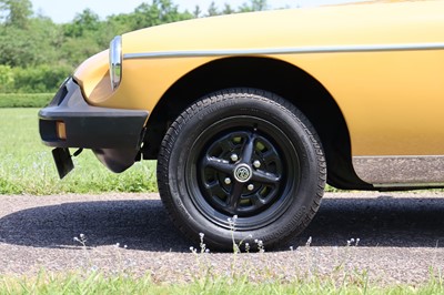 Lot 1977 MG B Roadster