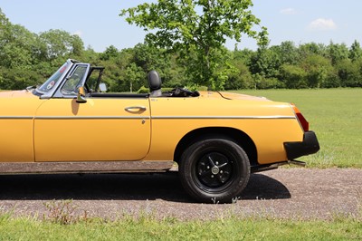 Lot 1977 MG B Roadster