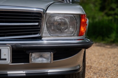 Lot 79 - 1988 Mercedes-Benz 300 SL