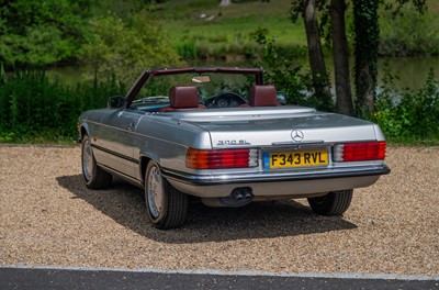 Lot 79 - 1988 Mercedes-Benz 300 SL