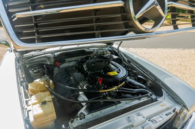 Lot 79 - 1988 Mercedes-Benz 300 SL