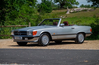 Lot 79 - 1988 Mercedes-Benz 300 SL